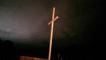 Immanuel Baptist Church Cross - Kansas City, KS.jpg