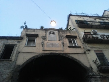 Porta Nolana - Napoli, Campania.jpg