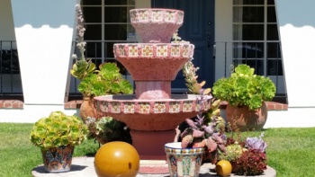 Loma Vista Fountain - Fullerton, CA.jpg