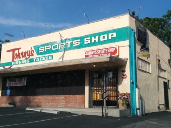 Johnny's Sports Shop Fish Mural - Pasadena, CA.jpg