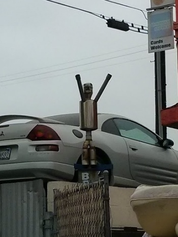 Muffler Man - El Monte, CA.jpg
