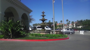 Mandalay Beach Fountain - Oxnard, CA.jpg