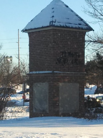 Town Square Monument - Naperville, IL.jpg