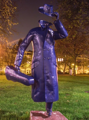 Headless Musician - Amsterdam, NH.jpg