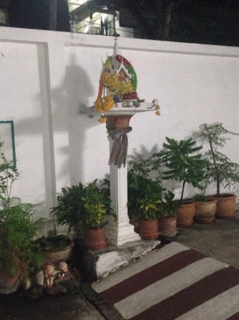 House of God - Bangkok, Krung Thep Maha Nakhon.jpg