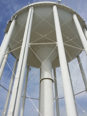 Astar Lane Water Tower - Grand Prairie, TX.jpg