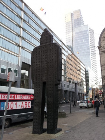 La Ville En Marche (J-M Folon) - Saint-Josse-ten-Noode, Bruxelles.jpg