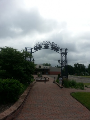 Shoppes Gateway - Peoria Heights, IL.jpg