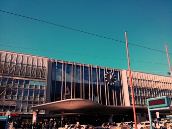 Hauptbahnhof MÃ¼nchen - München, BY.jpg