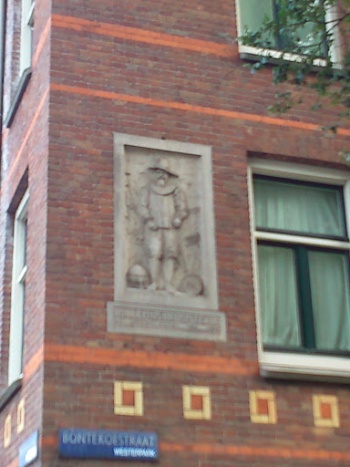 Willem Bontekoe Monument - Amsterdam, NH.jpg