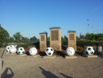 Bell Gardens Sports Center - Bell Gardens, CA.jpg