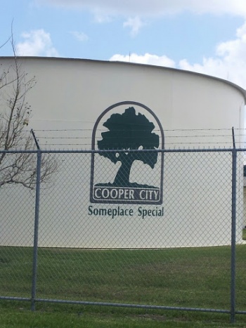 Someplace Special Water Reservoir - Cooper City, FL.jpg