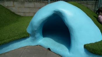 Golf Pit - London, England.jpg