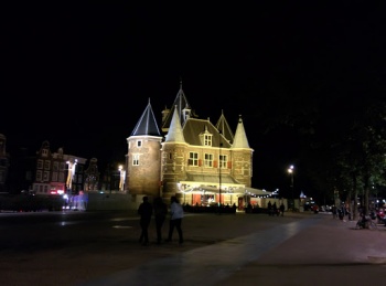 De Waag - Amsterdam, NH.jpg