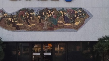 Farmers Mural - Rialto, CA.jpg