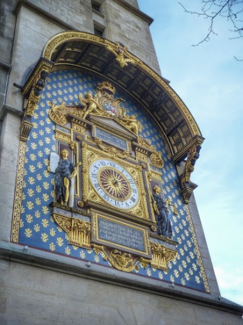 Horloge De La Cour De Cassation - Paris, Île-de-France.jpg