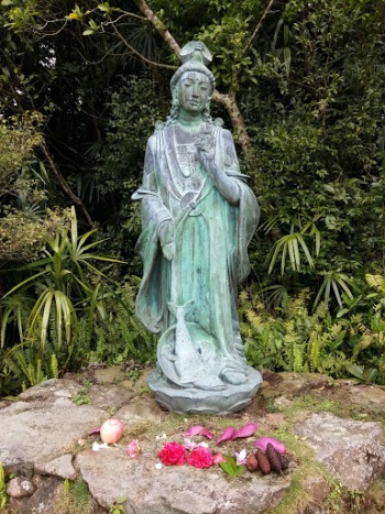 È§é³å±±è§é³å - Hong Kong, Hong Kong.jpg
