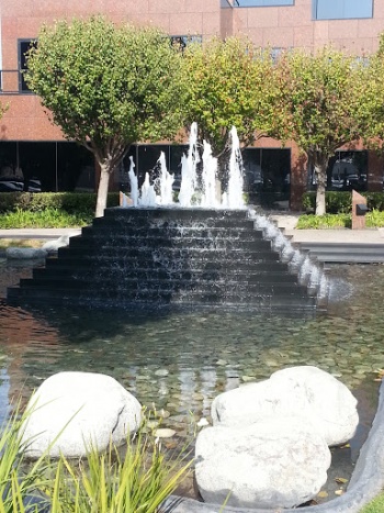 Gramercy Fountain - Torrance, CA.jpg