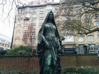 Le Lys - Saint-Josse-ten-Noode, Bruxelles.jpg