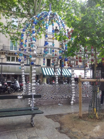 Metro Palais Royal - Paris, Île-de-France.jpg