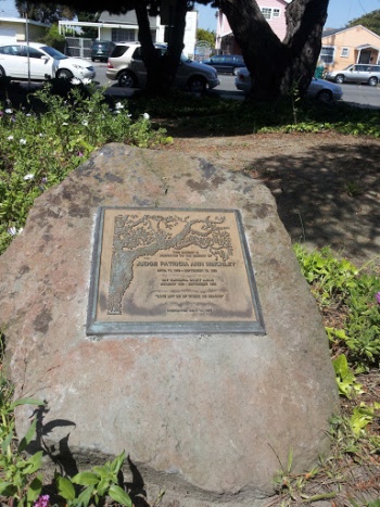 Patricia McKinley Garden - Richmond, CA.jpg