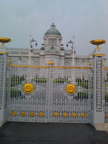 Ananta Samakhom Throne Hall - Bangkok, Krung Thep Maha Nakhon.jpg