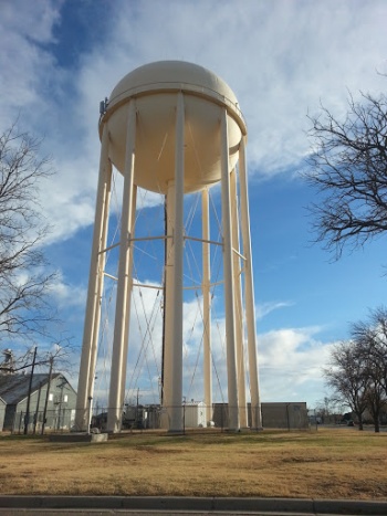 27th Ave Water Tower - Amarillo, TX.jpg