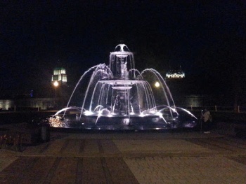 Fontaine de Tourny - Ville de Québec, QC.jpg