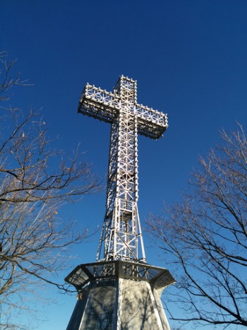 The Cross - Parc Mont-Royal - Montréal, QC.jpg