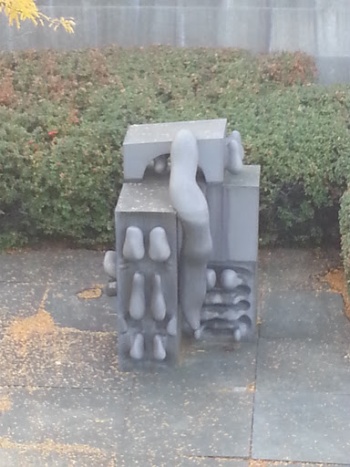 Moderne Skulptur - Berlin, Berlin.jpg