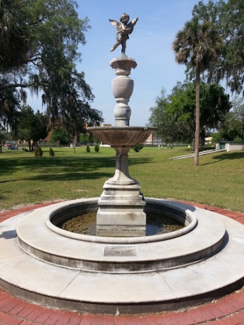 Dillon Fountain - Jacksonville, FL.jpg