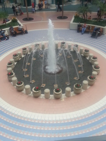 Hyatt Fountain - Orlando, FL.jpg