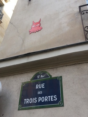 Octopus Diabolo - Paris, Île-de-France.jpg
