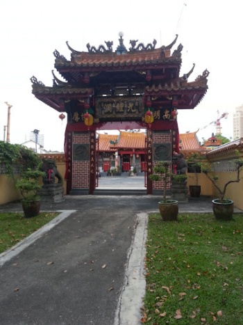 Ä¹é¯æ´ Temple - Singapore, Singapore.jpg