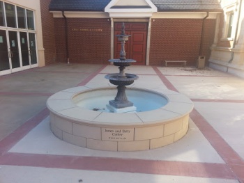 James and Betty Corlew Fountain - Clarksville, TN.jpg