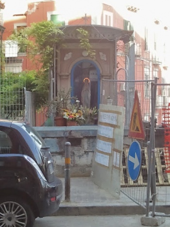 Oportet Mariam Regnare - Napoli, Campania.jpg