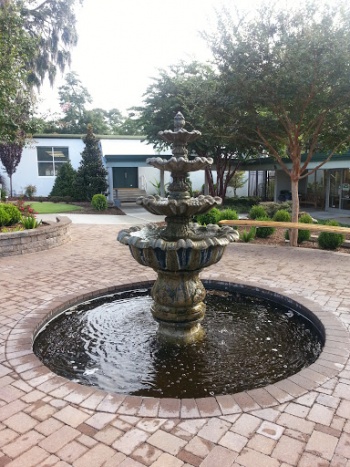 Arboretum Fountain - Wilmington, NC.jpg