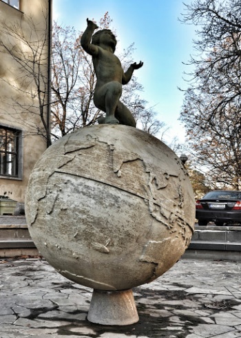 EastmanfontÃ¤nen - Stockholm, Stockholms län.jpg