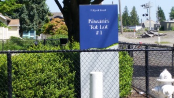 Kiwanis Tot Lot 1 - Kent, WA.jpg