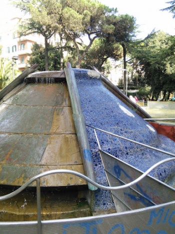 Fontana Giardini Di Marco - Napoli, Campania.jpg