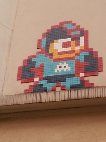 Megaman Invader - Paris, Île-de-France.jpg