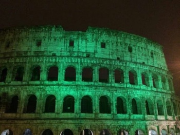 Colosseum Entrance - Roma, Lazio.jpg