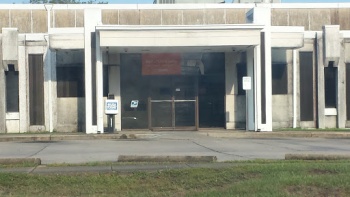 Dauphin Island Pkwy and Gov St Post Office - Mobile, AL.jpg