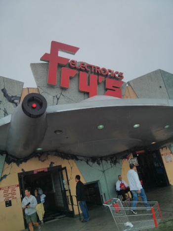Fry's Electronics Burbank - Burbank, CA.jpg