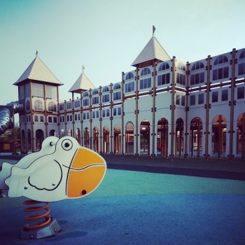 Kids Castle at Loc Joaca Izvor Park - București, Municipiul București.jpg