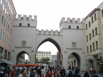 Neuhausertor - München, BY.jpg