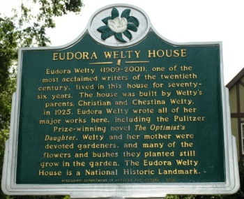 Eudora Welty House - Jackson, MS.jpg