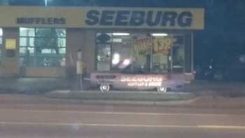 Seeburg Muffler Man - Springfield, MO.jpg