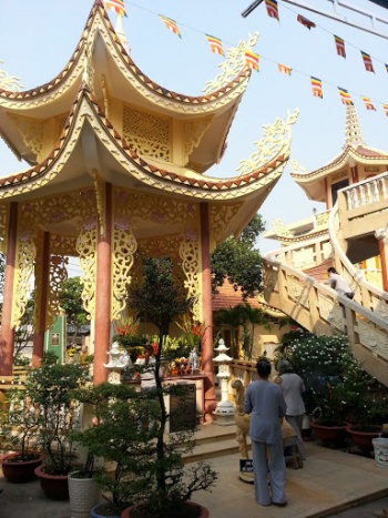 Tinh XÃ¡ Ngá»c PhÃº - Ho Chi Minh City, Hồ Chí Minh.jpg