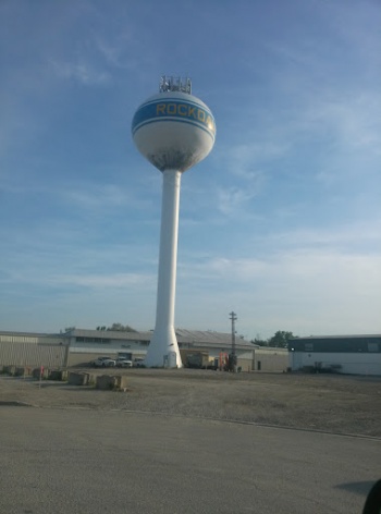 Rockdale water tower south - Rockdale, IL.jpg